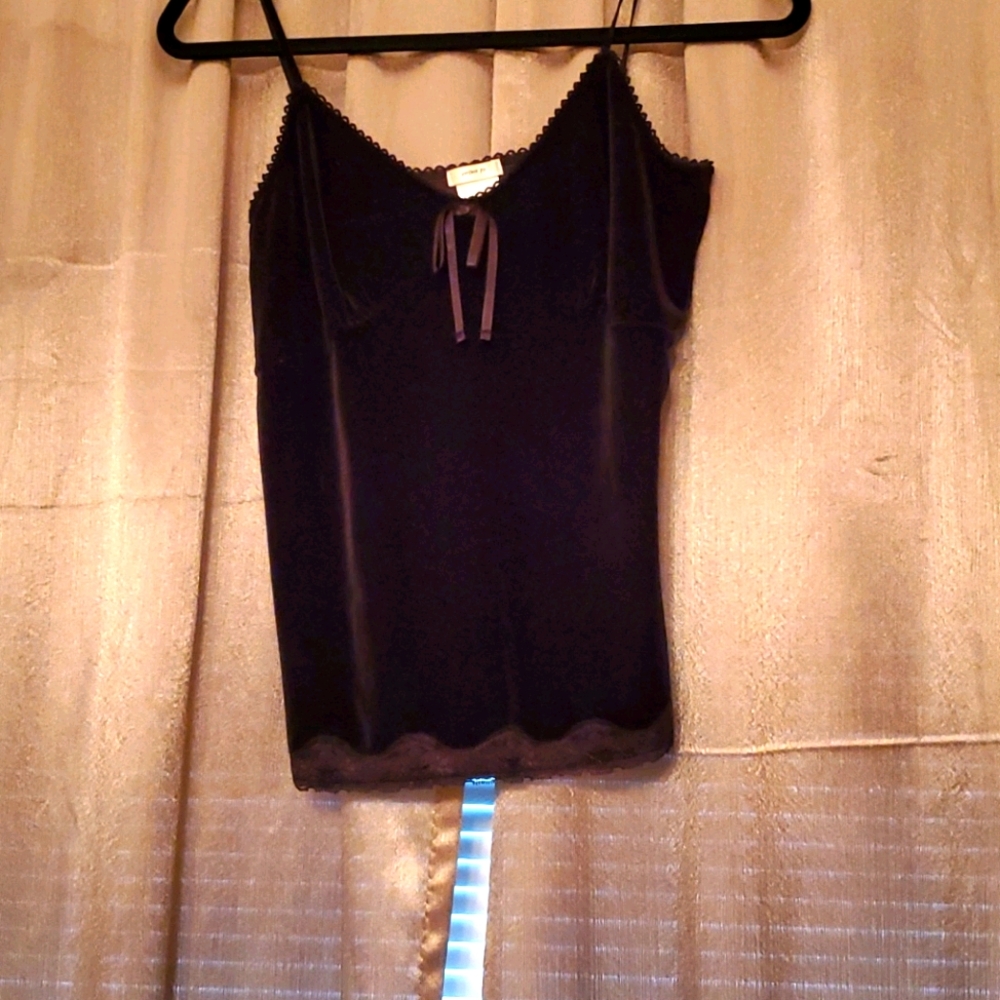 Velvet top